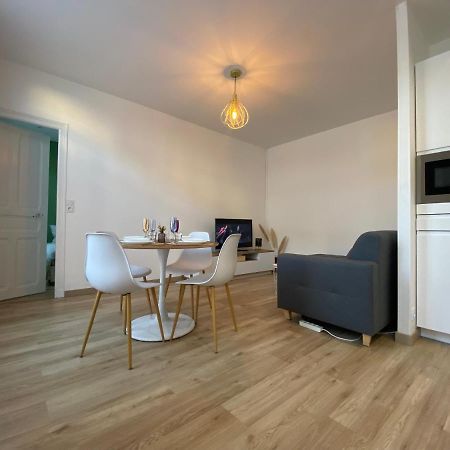 Appartement Luxueux Renove Avec Balcon & Garage Troyes Bagian luar foto